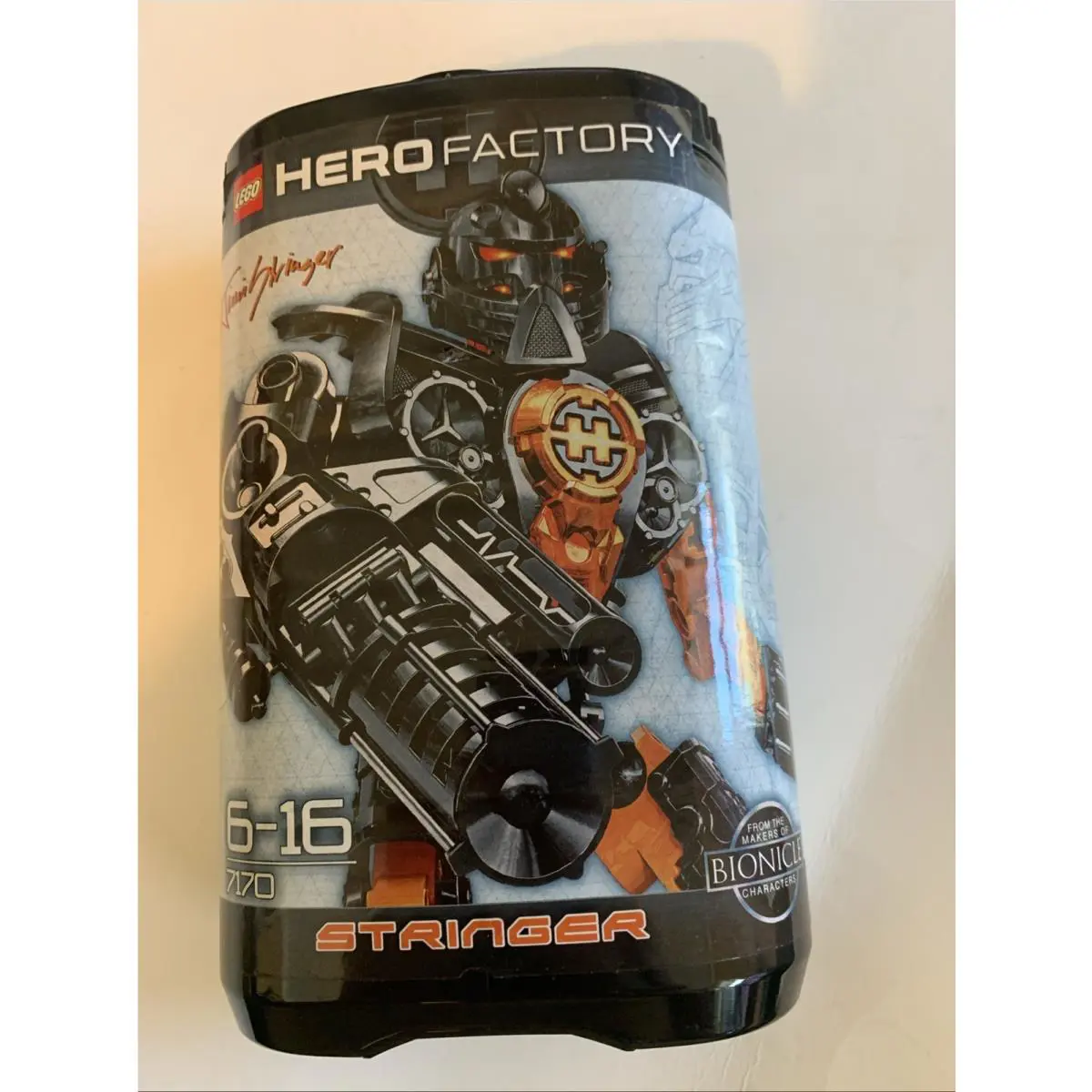 New/sealed. Lego Hero Jimi Stringer 7170
