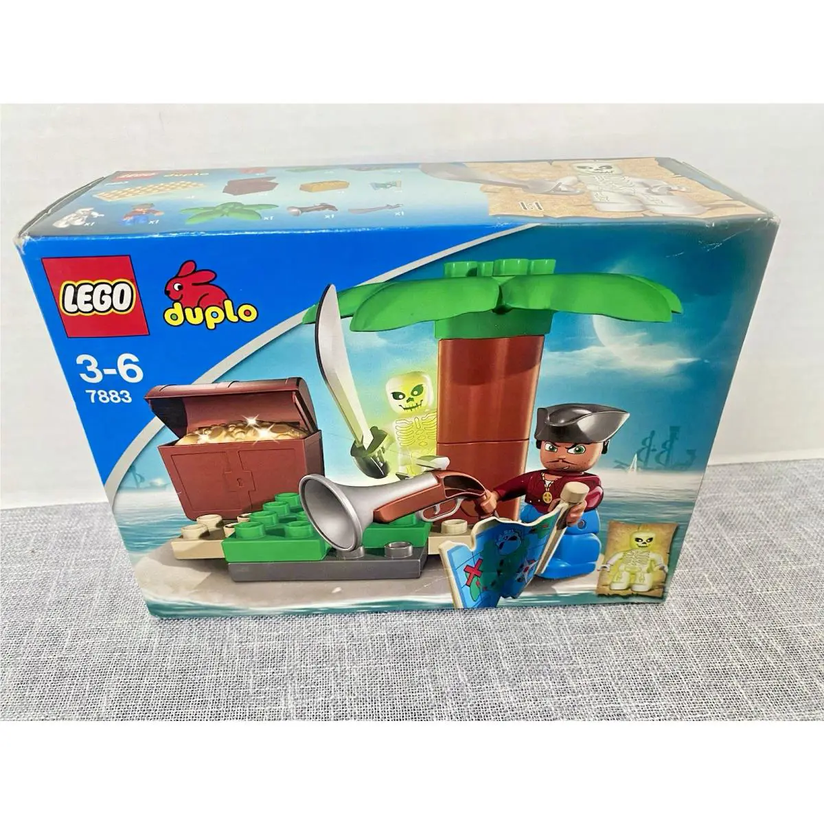 Lego Duplo Pirate Skeleton Glow In Dark Treasure Bx 7883 Box Retired