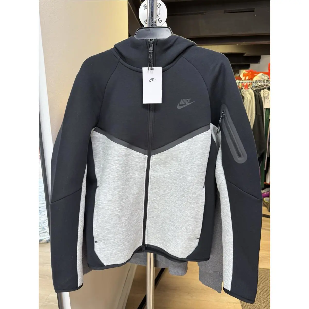 Nike clothing - Gray 10