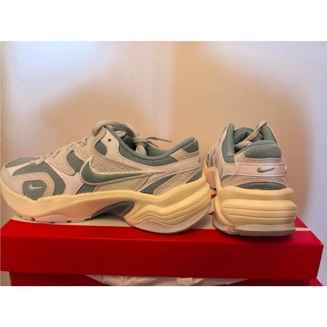 Nike shoes - Multicolor 2