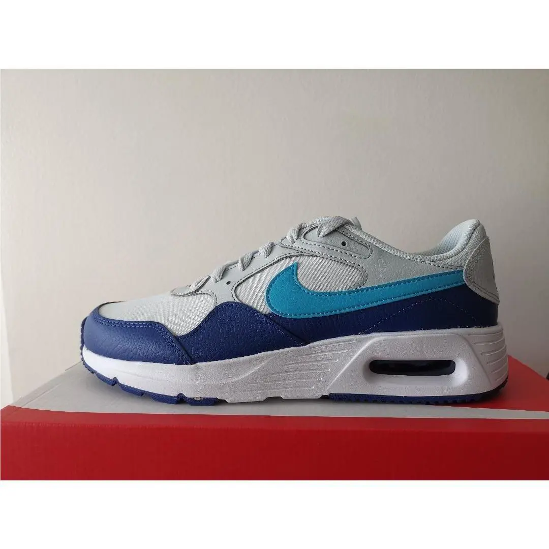 Nike shoes - Multicolor 1