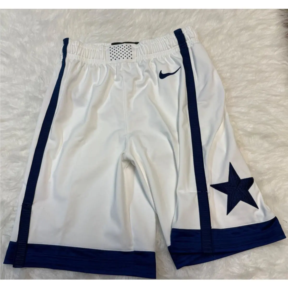 Nike clothing - CT6627-100 - CT6627-100 - White 10