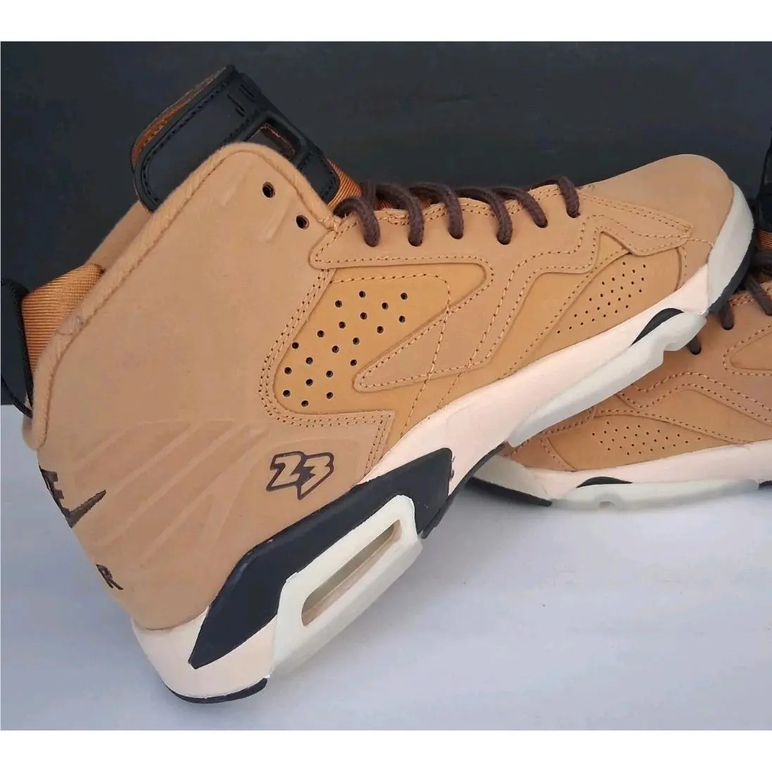 Nike shoes - Air Jordan 5 - Air - Flax/baroque brown/black 15