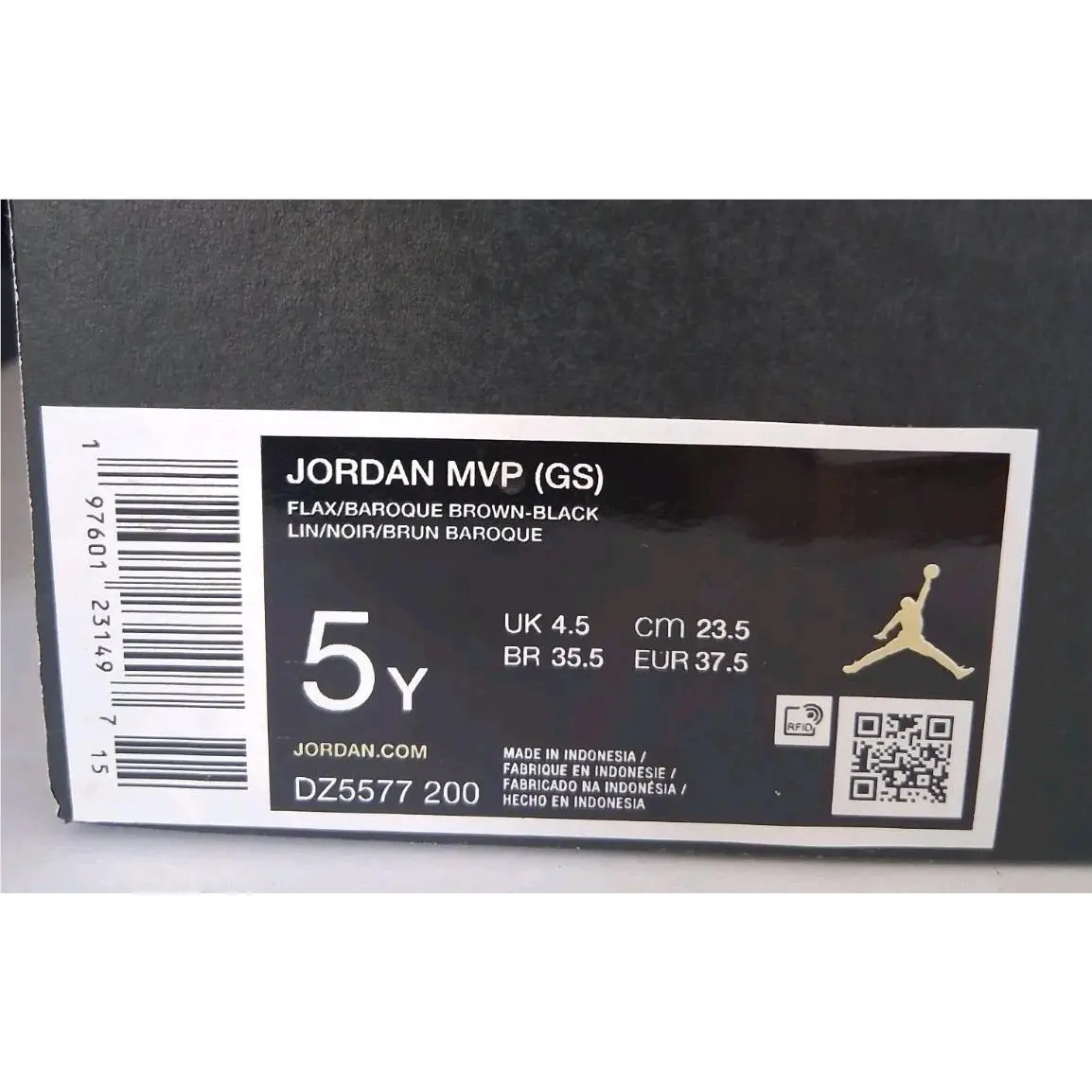 Nike shoes - Air Jordan 5 - Air - Flax/baroque brown/black 18