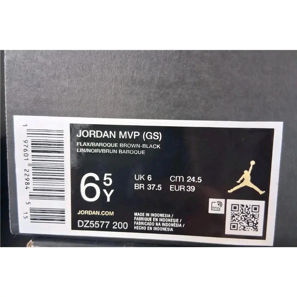 Nike shoes - Air Jordan 5 - Air - Flax/baroque brown/black 20