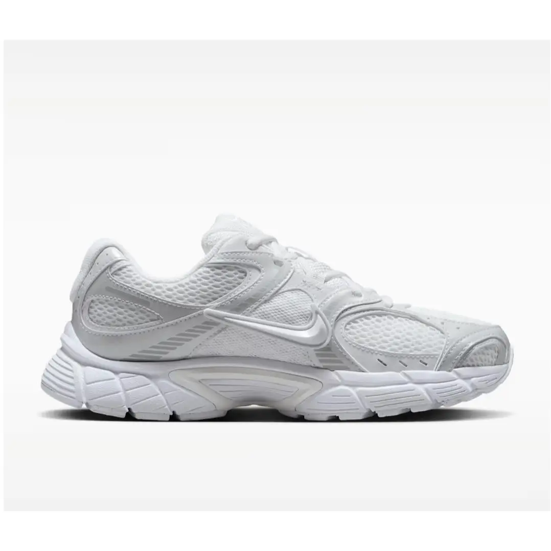 Nike shoes - Nike V5 - HQ7901-101 - Silver 1
