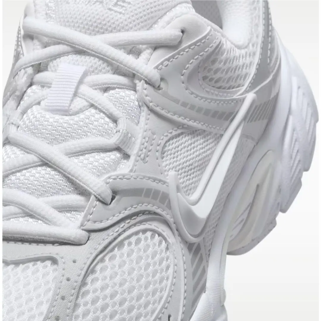 Nike shoes - Nike V5 - HQ7901-101 - Silver 6