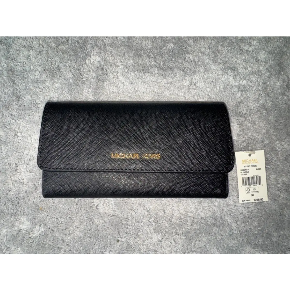Michael Kors Jet Set Travel Large Trifold Wallet Black Saffiano Leather