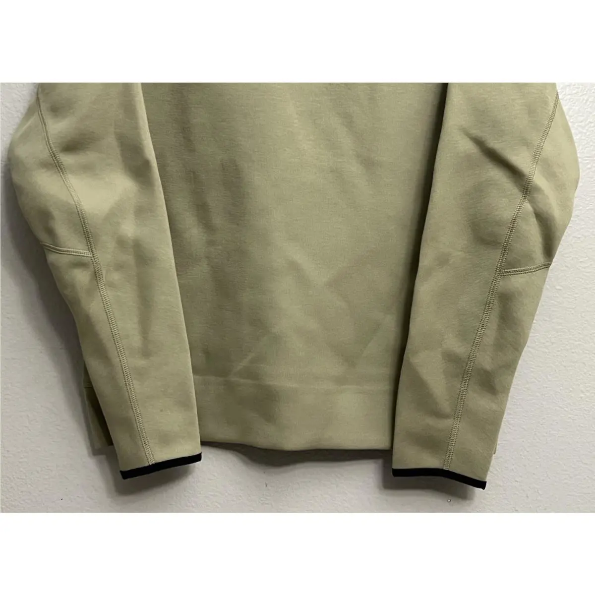 Nike clothing - FB7916-276 - FB7916-276 - Neutral Olive (UPC: 197597278445) 2