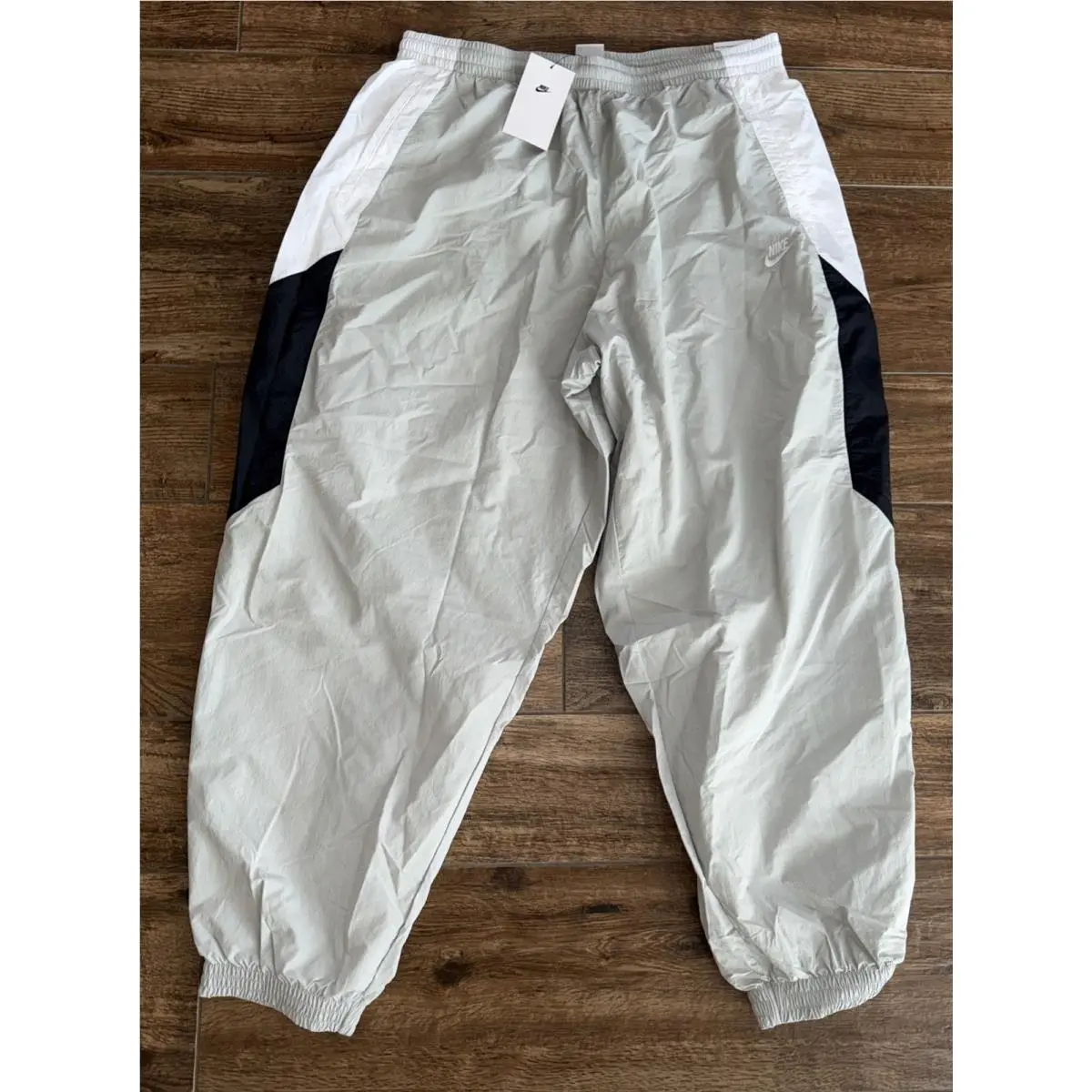 Nike clothing - HQ6114077 - HQ6114077 - Gray (UPC: 0197859713011) 2