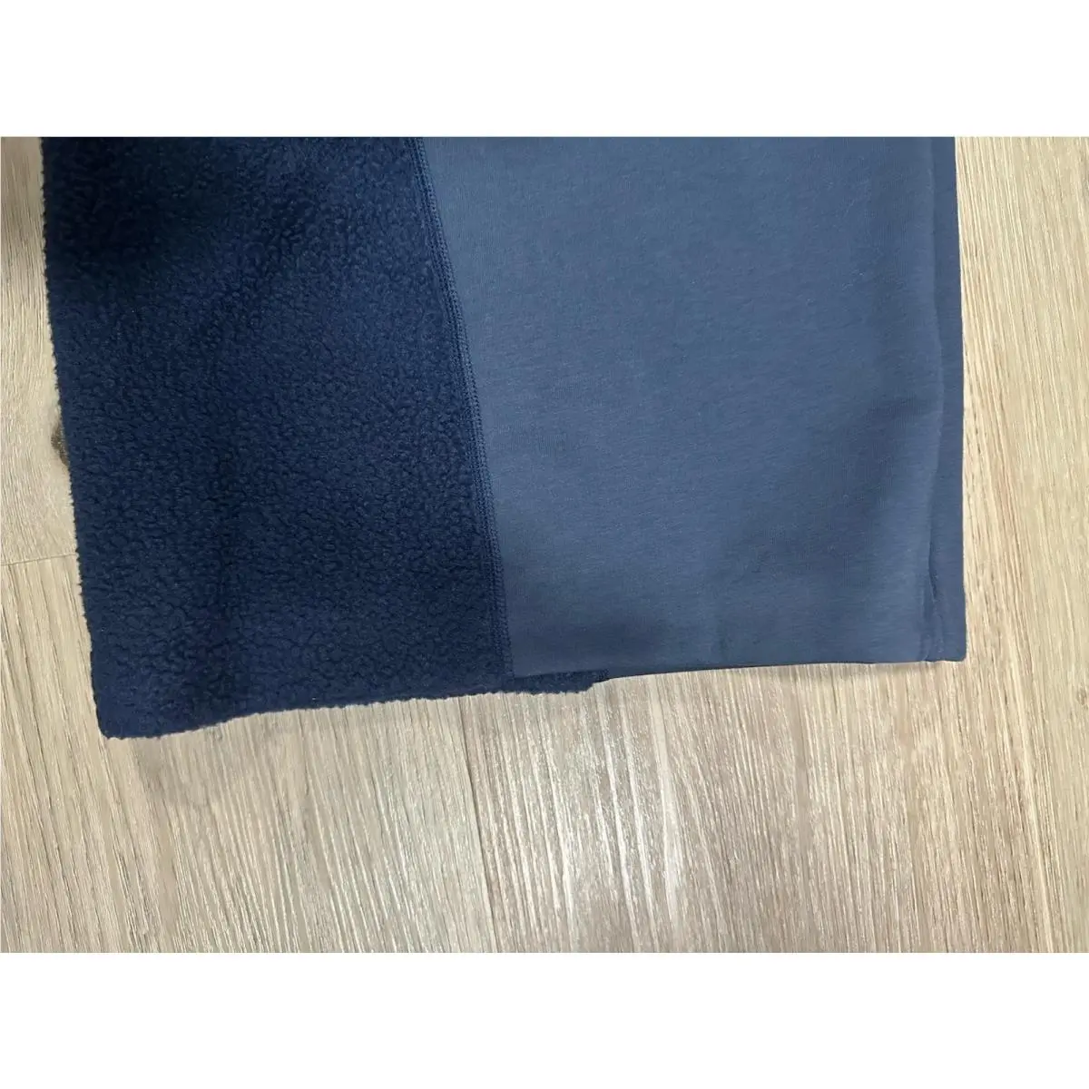 Nike clothing - 437 - Thunder Blue (UPC: 198484452276) 2