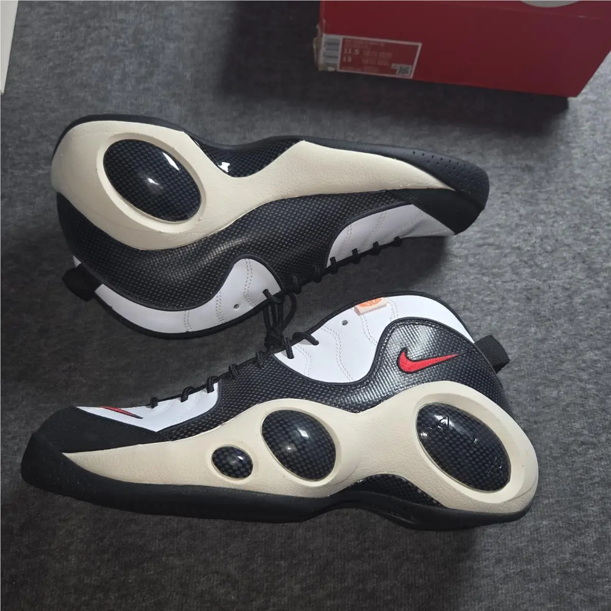 Nike shoes - Nike Air Zoom Flight - Air Zoom Flight - DX3955-100 - White 1