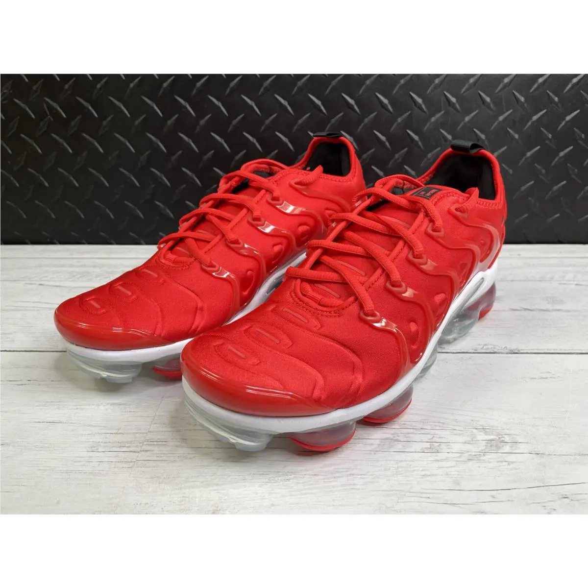 Nike shoes - Nike Air Vapormax Plus - Air Vapormax Plus - DO1160-600 - Red (UPC: 0195243766476) 3
