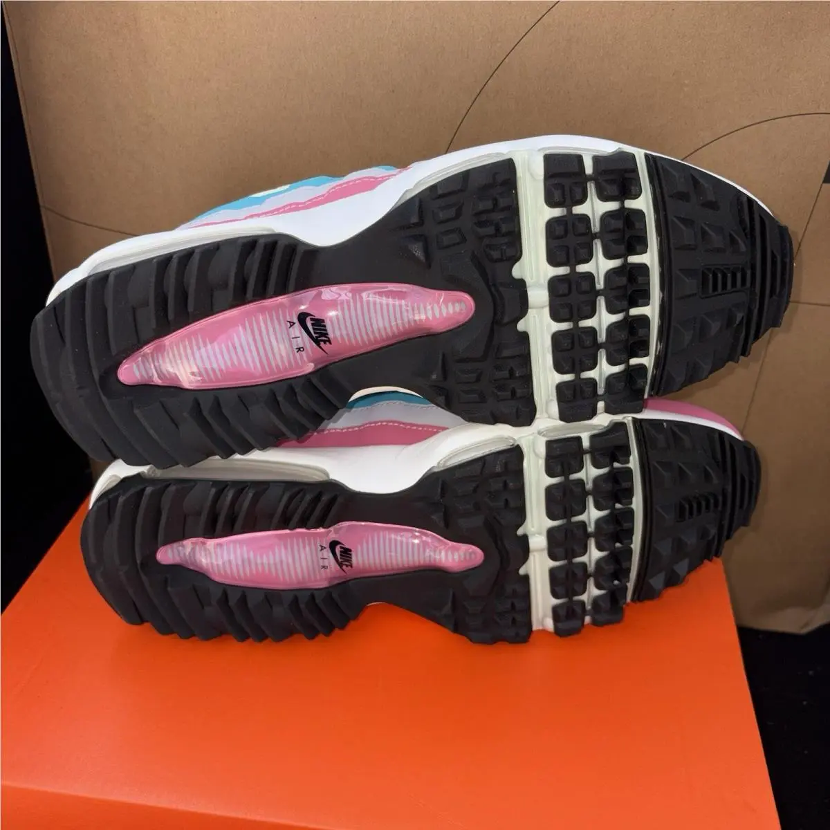 Nike shoes - Nike Air Max `95 G - HV4696-600 - Fierney 5
