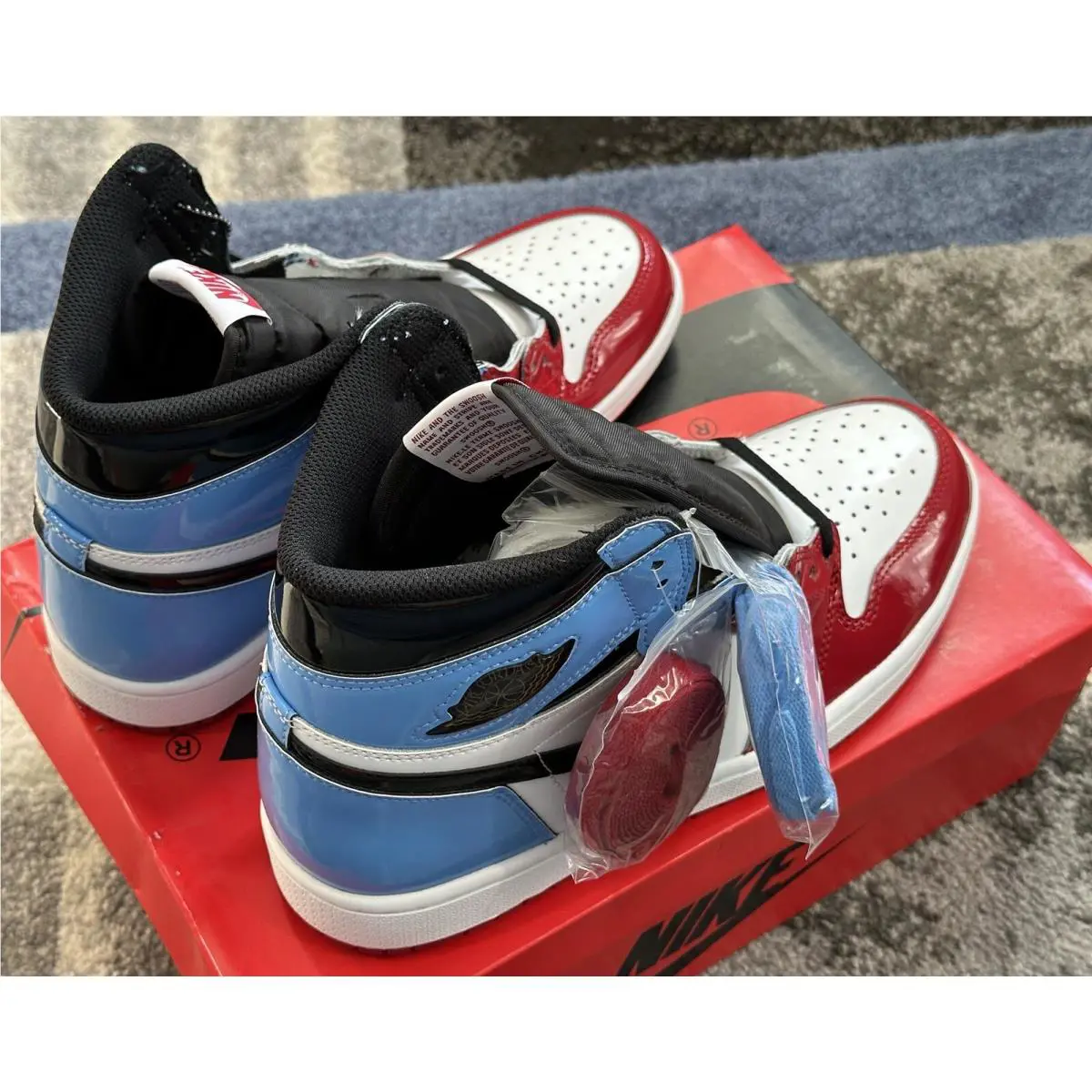 Nike shoes - Jordan 1 Retro High - Retro High - CK5666-100 - Fearless UNC Chicago 3