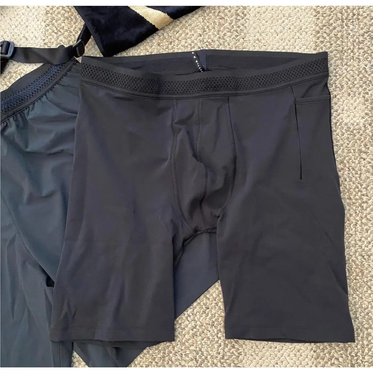 Nike clothing - DD9439 - DD9439 - Black (UPC: 194958785970) 1