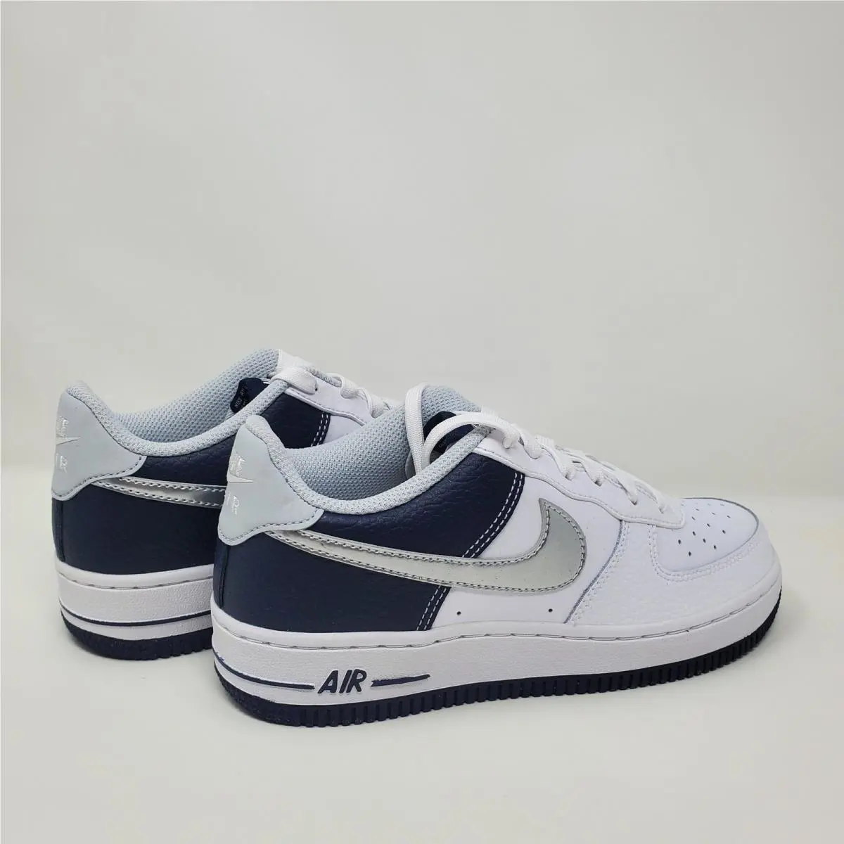 Nike shoes - Nike Air Force 1 Low LV8 GS - White 5