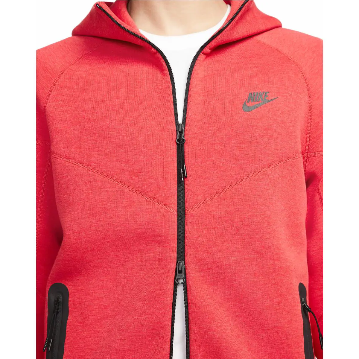 Nike clothing - Red (UPC: 196607413616) 2