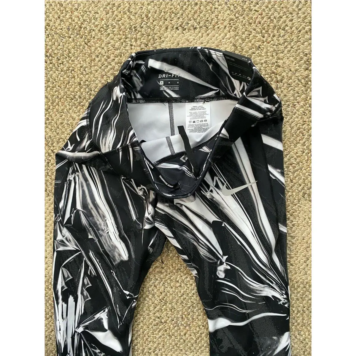 Nike clothing - BV4377 - BV4377 - Black (UPC: 193151252715) 0