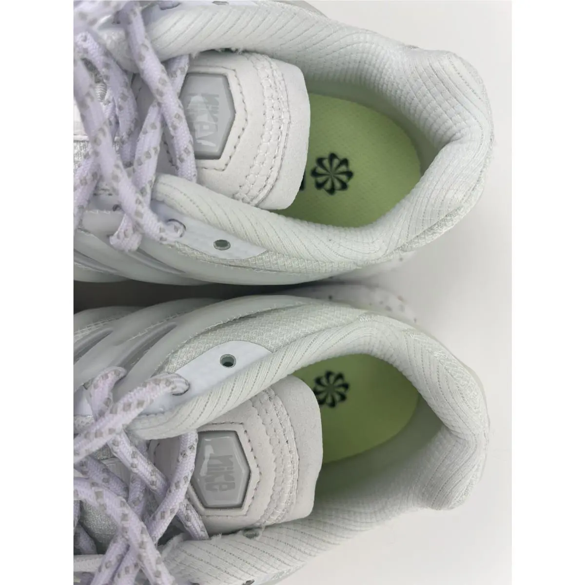 Nike shoes - Nike Air Max Plus - Air Max Plus - DQ3977100 - White (UPC: 0196152208095) 2