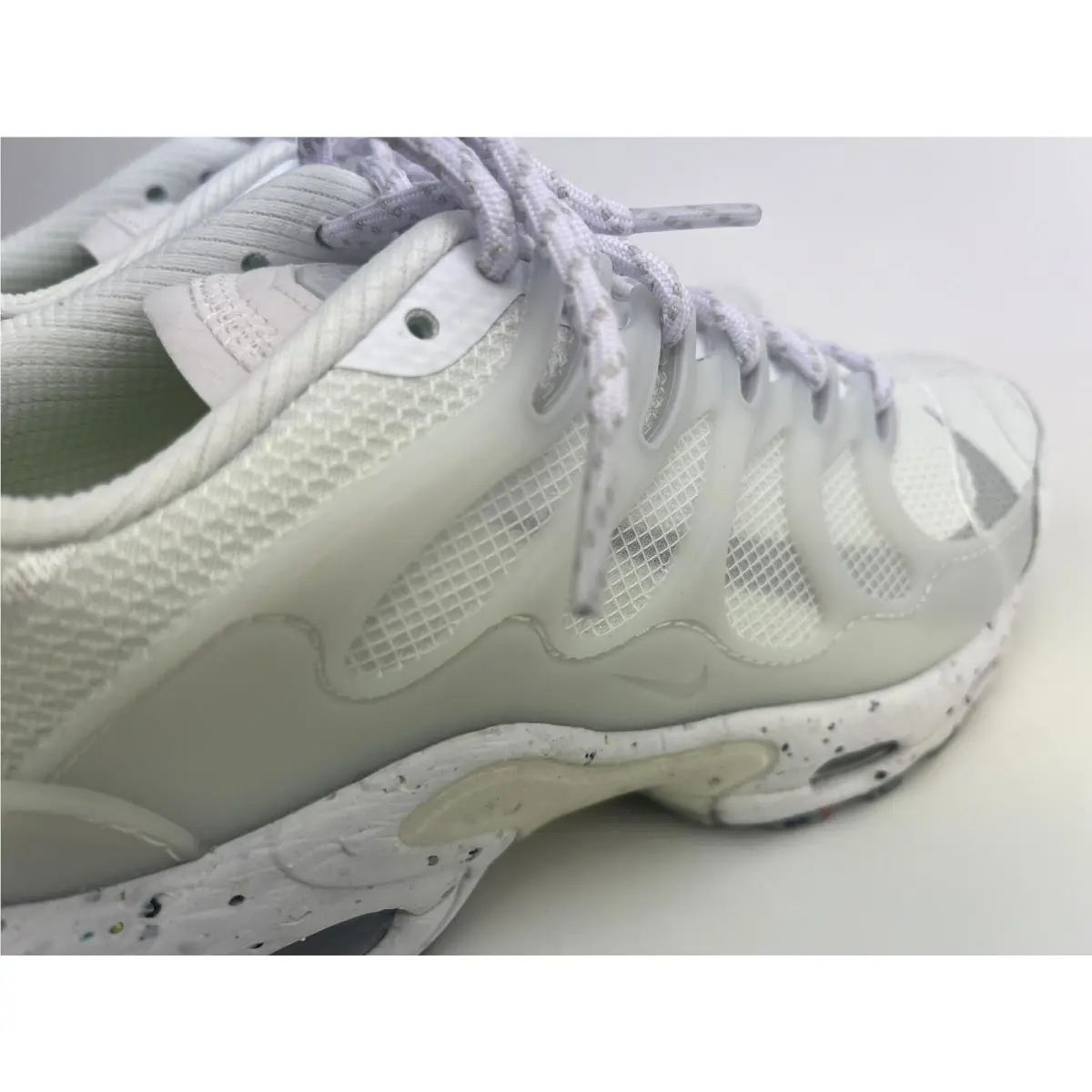 Nike shoes - Nike Air Max Plus - Air Max Plus - DQ3977100 - White (UPC: 0196152208095) 5