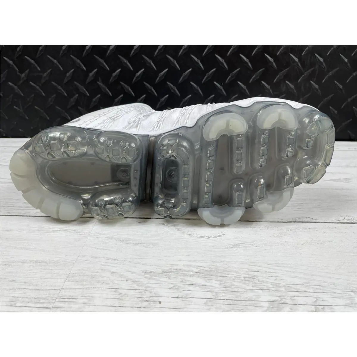 Nike shoes - Nike Air Vapormax Run Utility - AQ8811-100 - Red (UPC: 0191887652397) 9