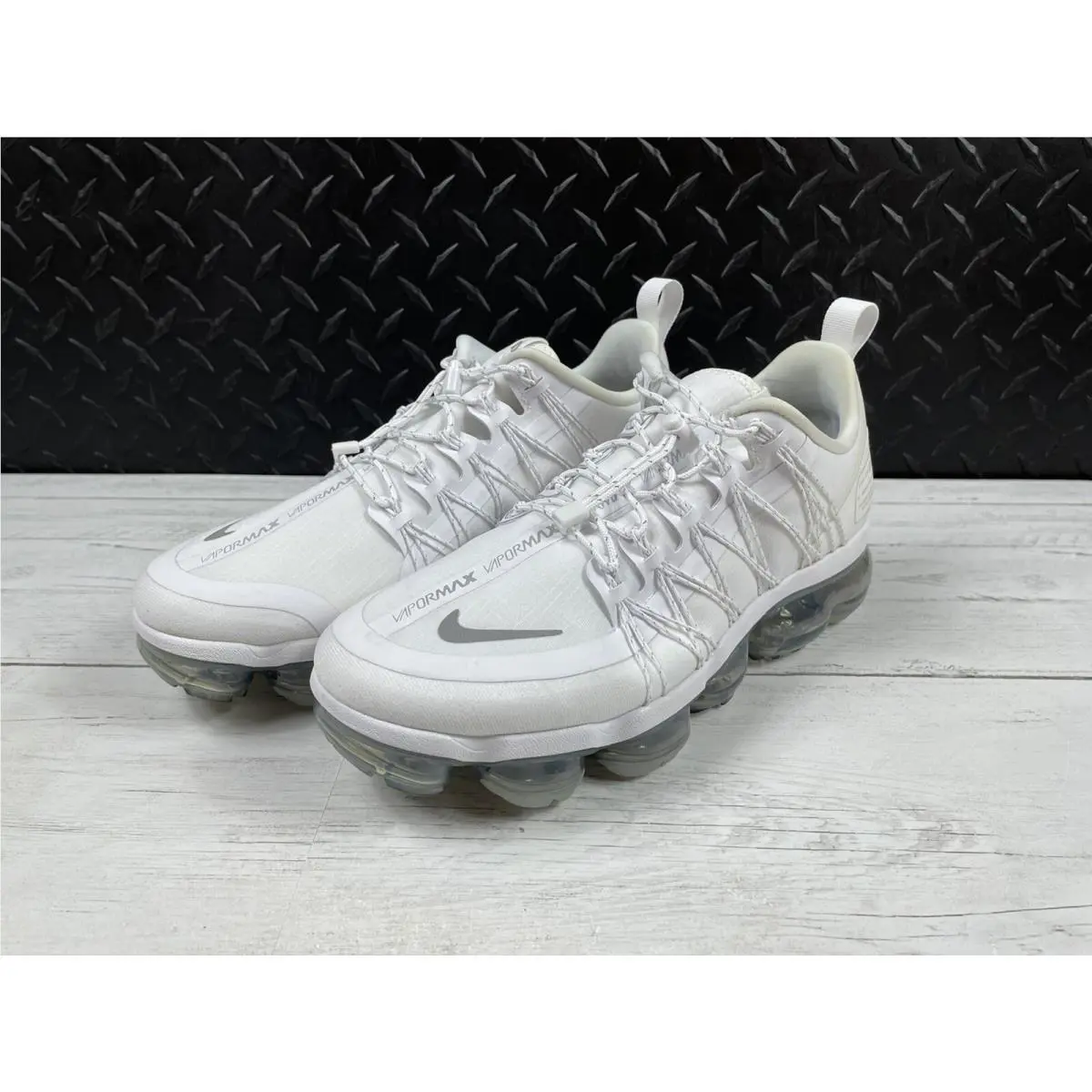 Nike shoes - Nike Air Vapormax Run Utility - AQ8811-100 - Red (UPC: 0191887652397) 3