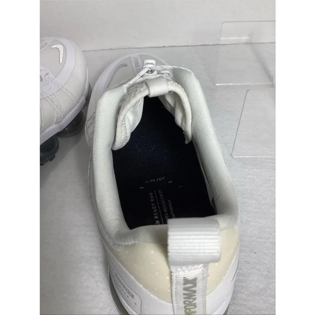 Nike shoes - Nike Air Vapormax Run Utility - AQ8811-100 - White (UPC: 0191887652410) 8