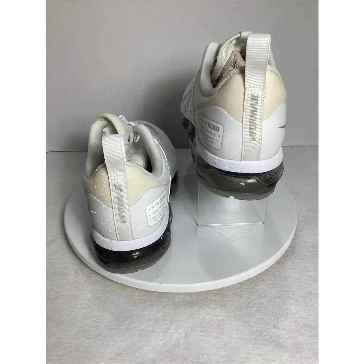 Nike shoes - Nike Air Vapormax Run Utility - AQ8811-100 - White (UPC: 0191887652410) 0