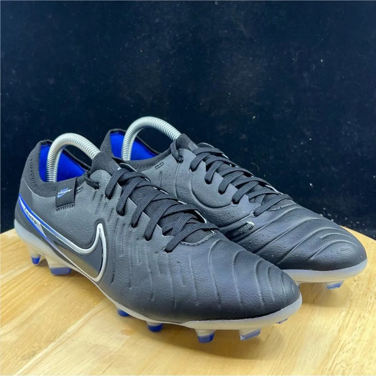 Nike shoes - Black 2