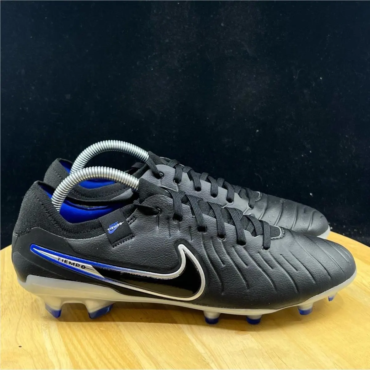Nike shoes - Black 3