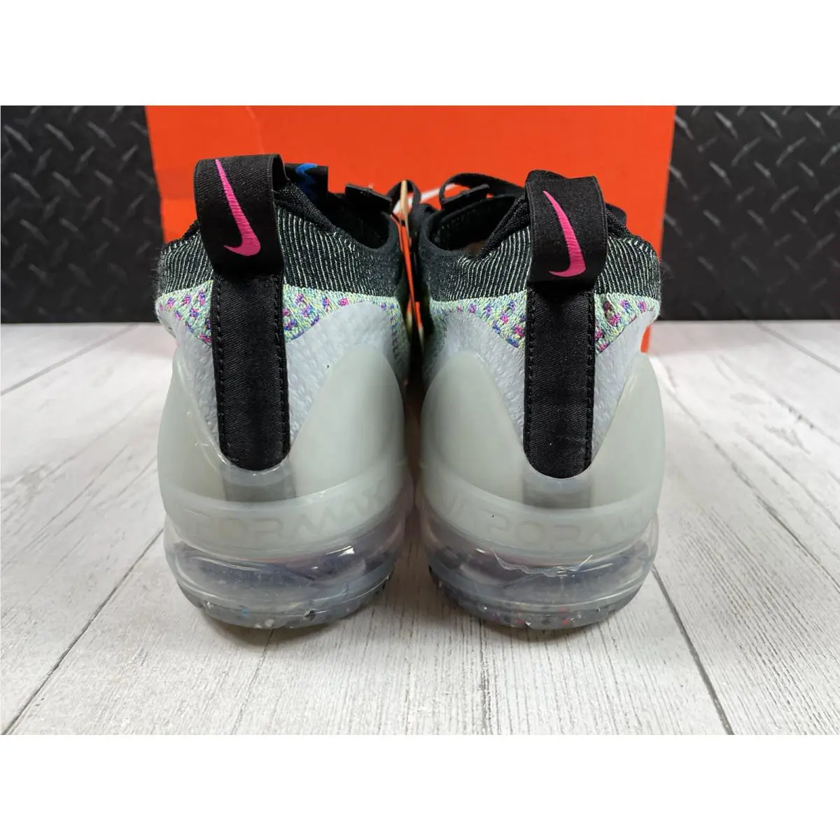 Nike shoes - Air Vapormax Flyknit Next Nature - AT5458 - Volt / Black / Photo Blue / Multi Color (UPC: 0196149801209) 5