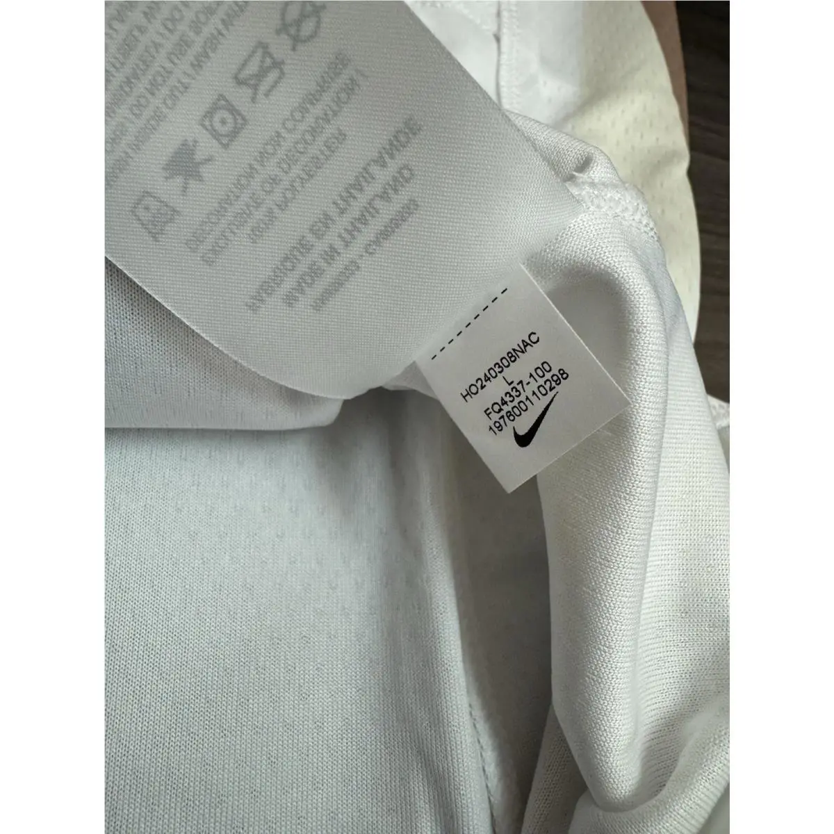 Nike clothing - Nike NBA Zach LaVine - NBA Zach LaVine - FQ4337-100 - White (UPC: 197600110298) 4