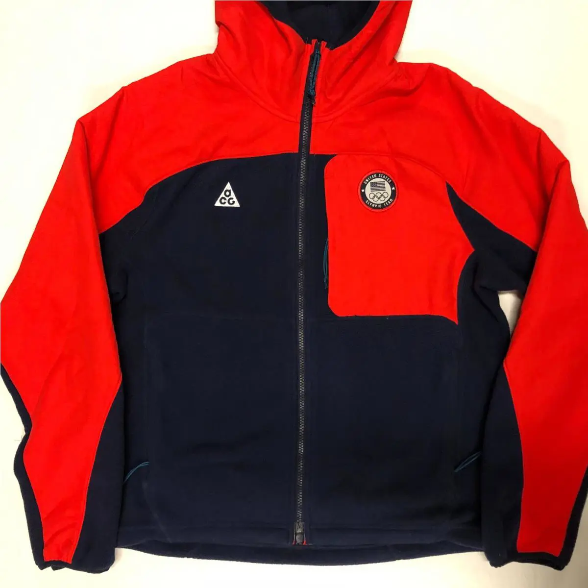 Nike clothing - Red/Blue-White (UPC: 198487192971) 1