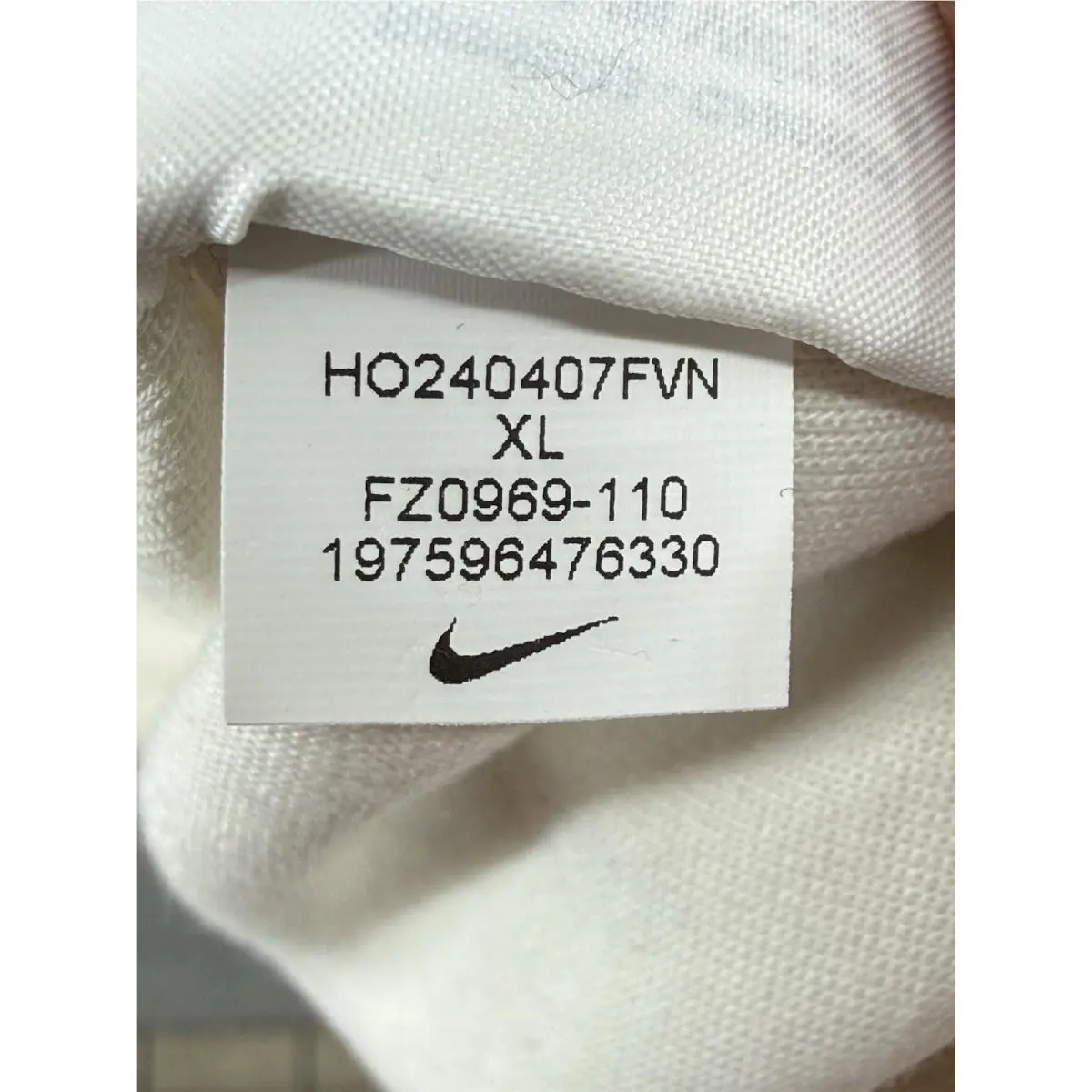 Nike clothing - White/Brown 3