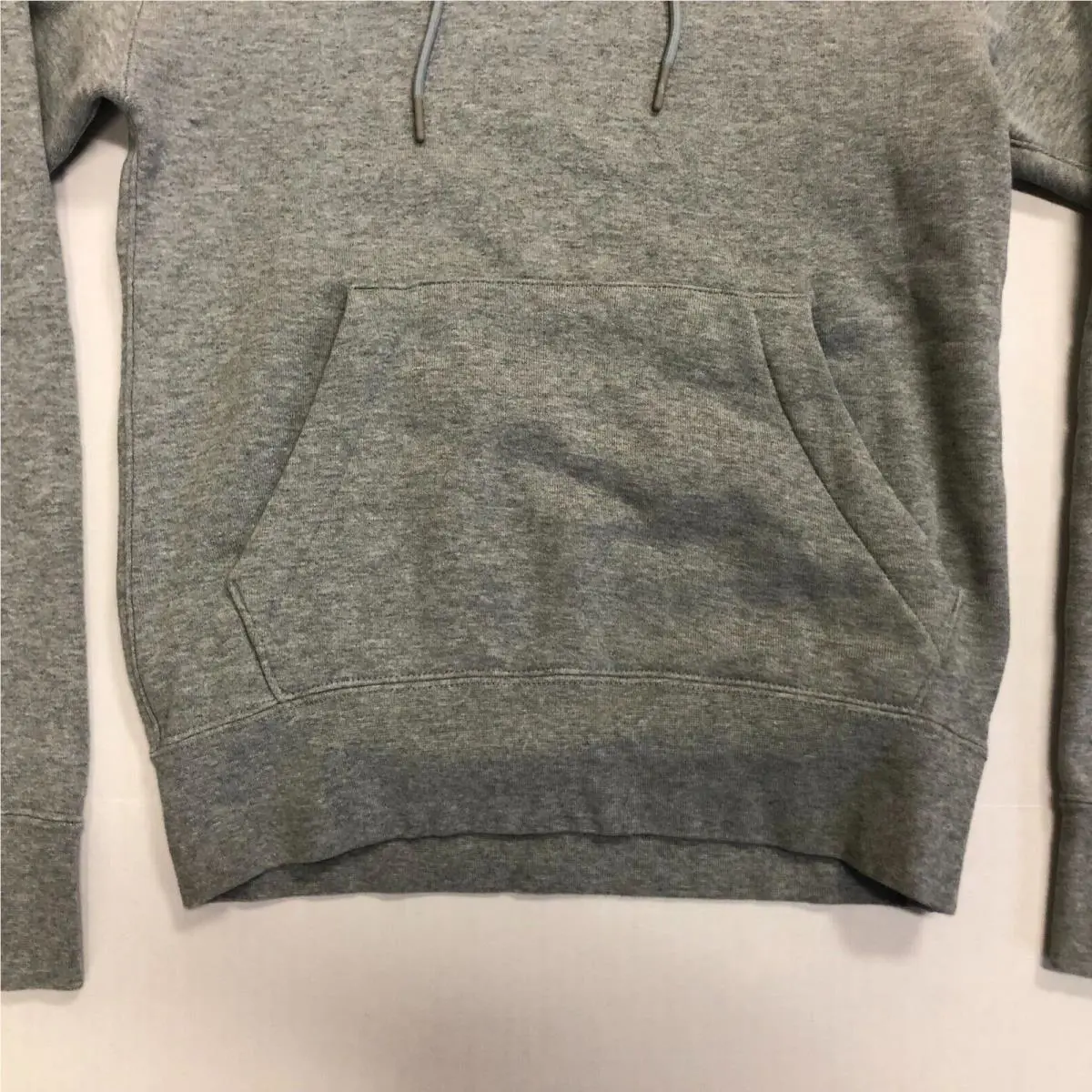 Nike clothing - Gray (UPC: 196147074681) 1