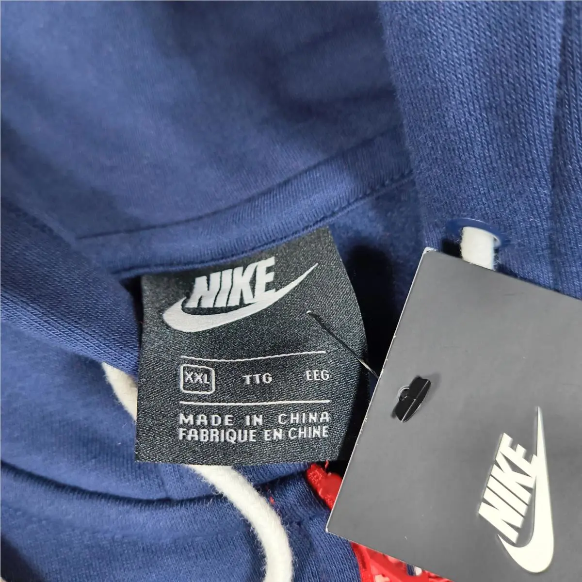 Nike clothing - Red 3