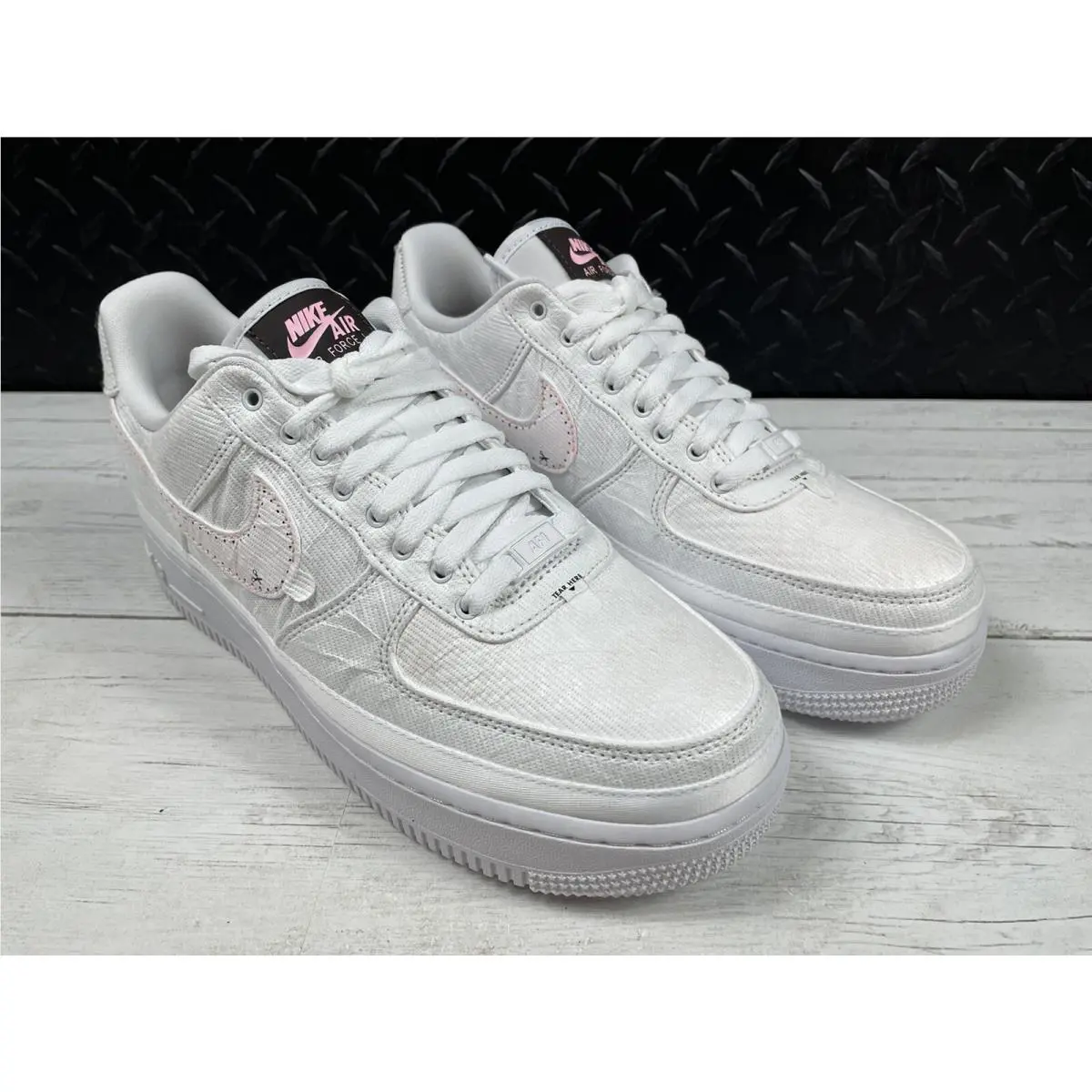 Nike shoes - Nike Air Force 1 ‘07 Tear Away - DJ9941-244 - Multicolor, Manufacturer: Pale Vanilla, Arctic punch & Fauna Brown (UPC: 0194958393465) 1