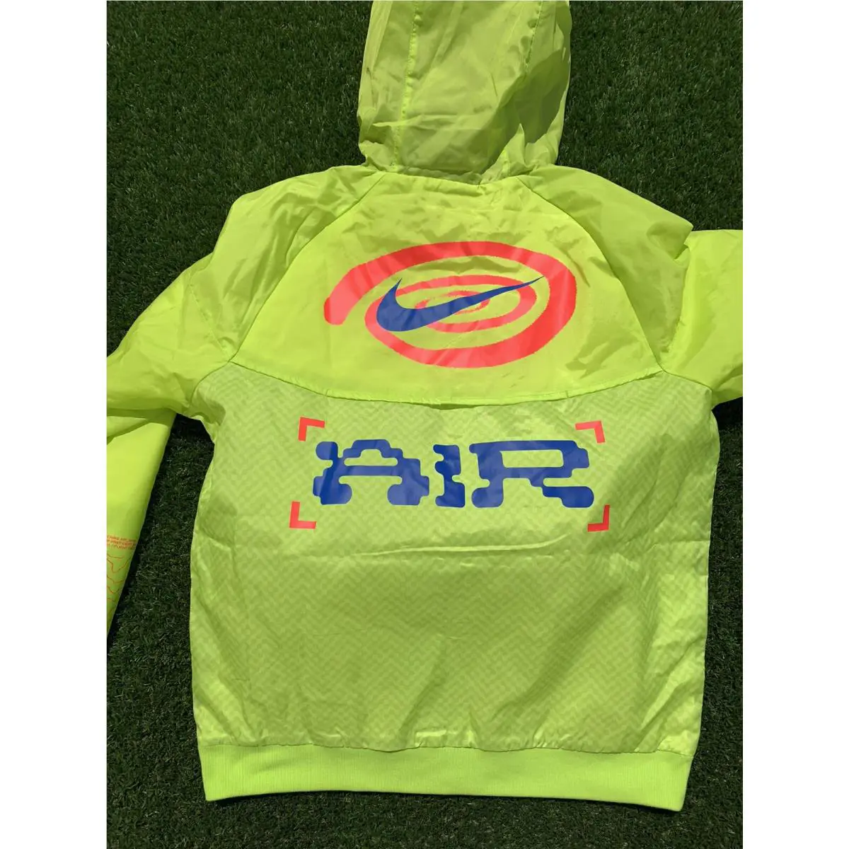 Nike clothing - Nike Catching Air Windrunner - Catching Air Windrunner - Green Neon/Multicolor (UPC: 194276163443) 2