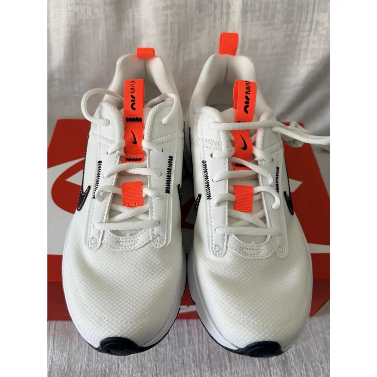 Nike shoes - Nike Air Max INTRLK - Air Max INTRLK - White 3
