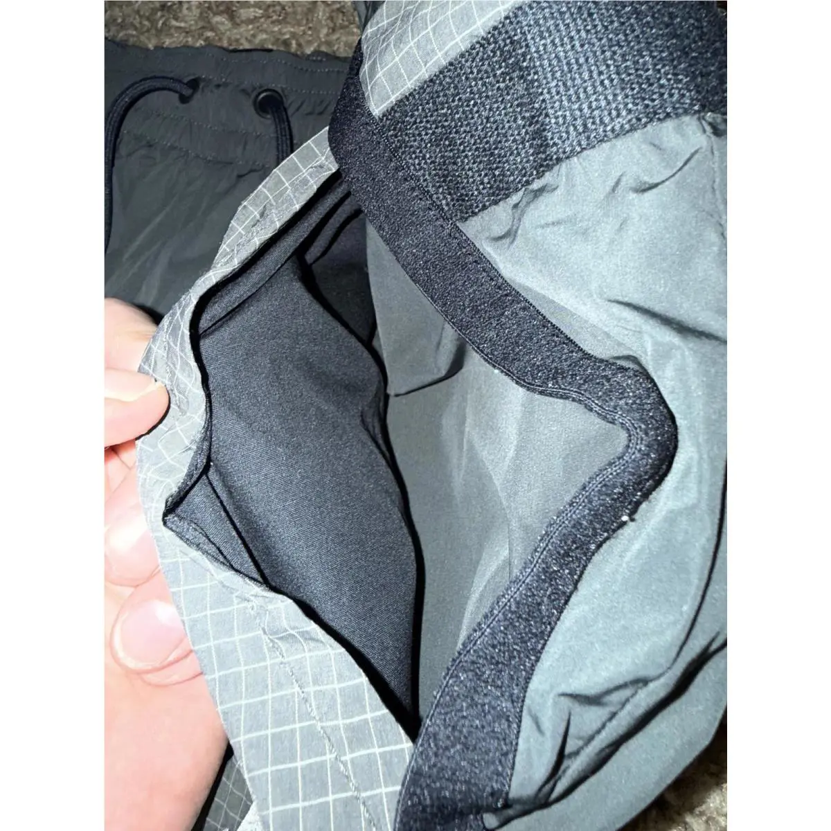 Nike clothing - NA - Gray 3