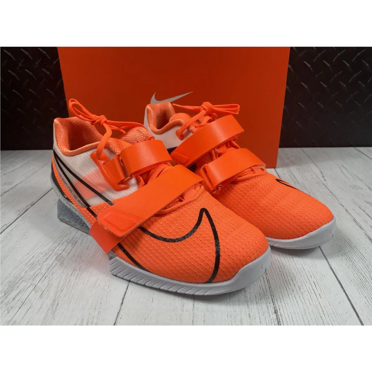 Nike shoes - Romaleos 4 - Romaleos - Cd3463801 - Orange (UPC: 0195242812990) 1