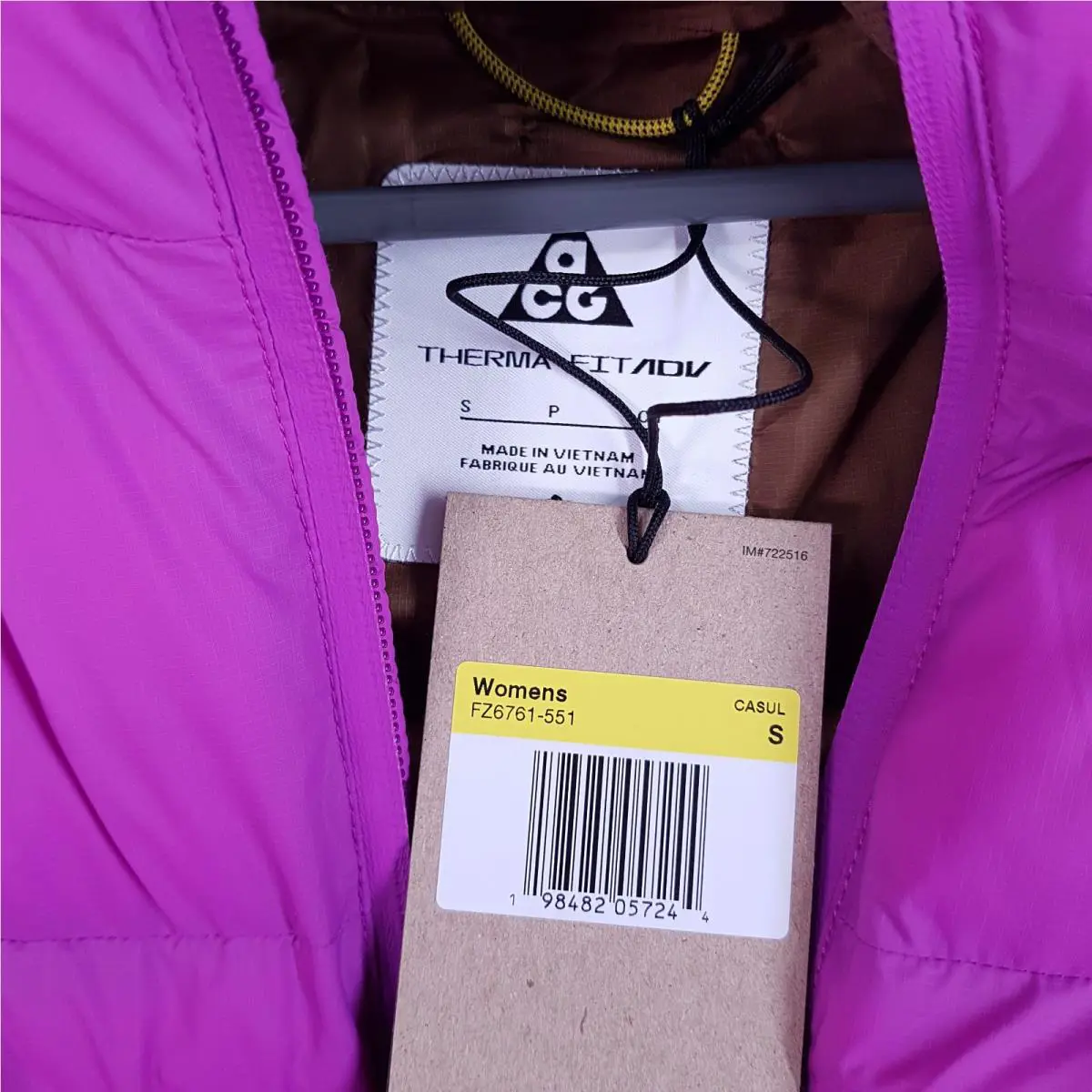 Nike clothing - Purple (UPC: 197597273389) 5