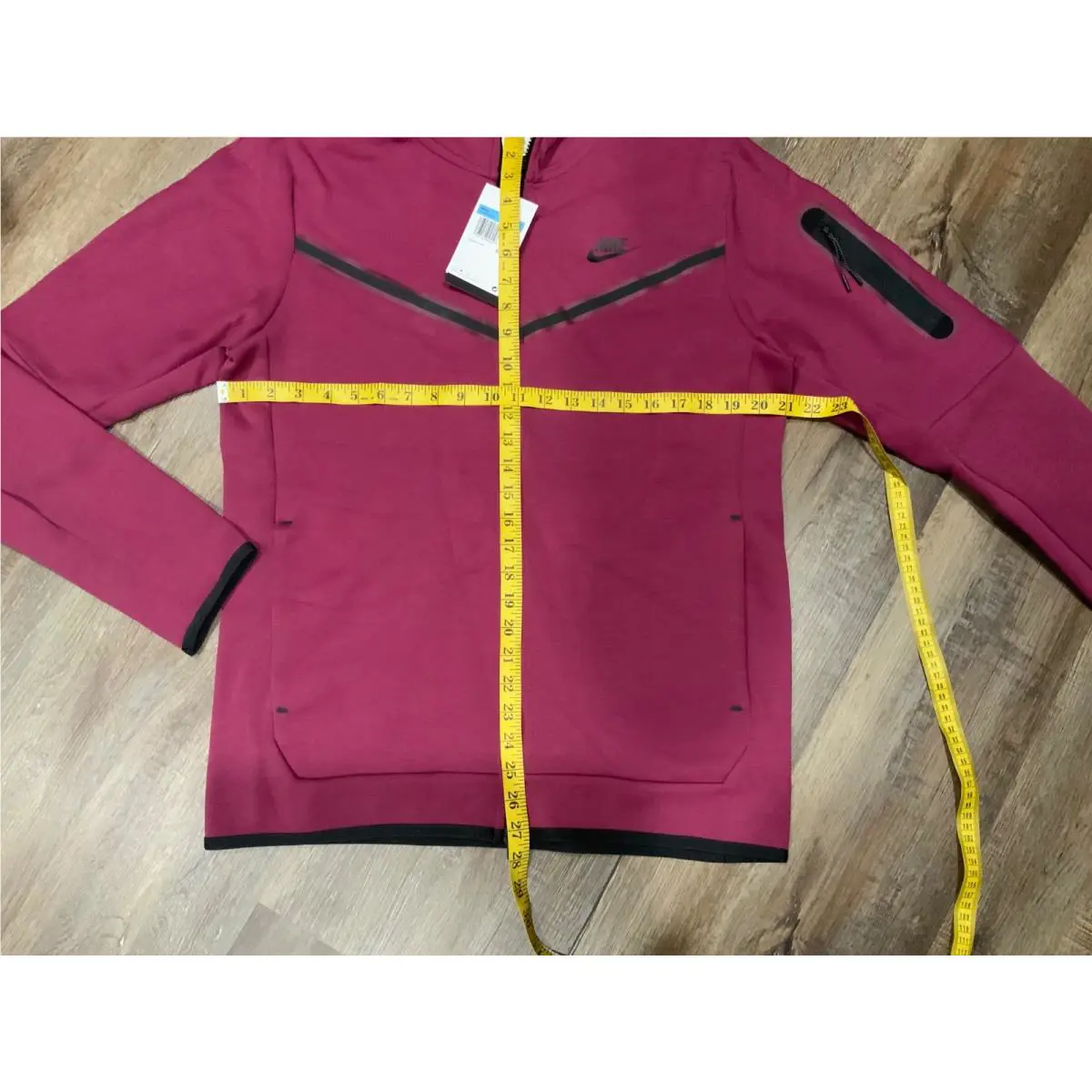 Nike clothing - Red 4