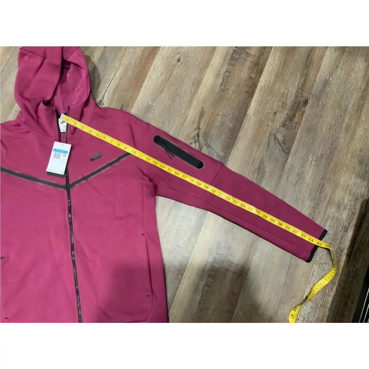 Nike clothing - Red 7