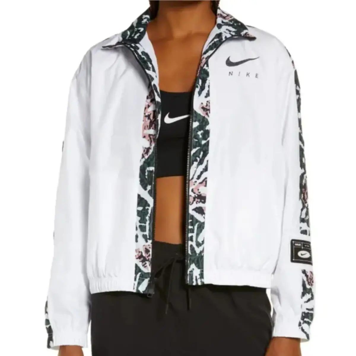 Nike clothing - Nike - White (UPC: 195242299630) 0