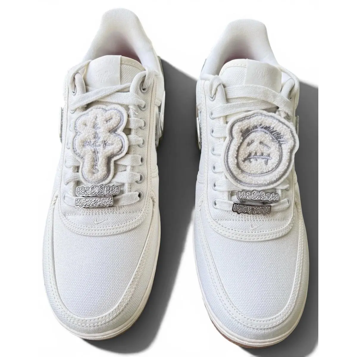 Nike shoes - Travis Scott - Travis Scott - AQ4211-101 - White 1