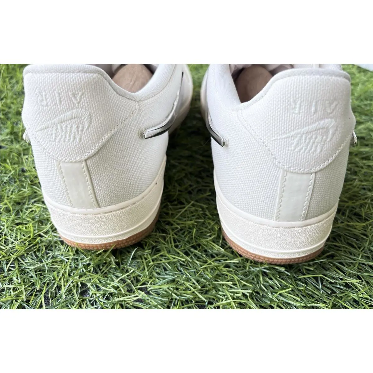 Nike shoes - Travis Scott - Travis Scott - AQ4211-101 - White 4