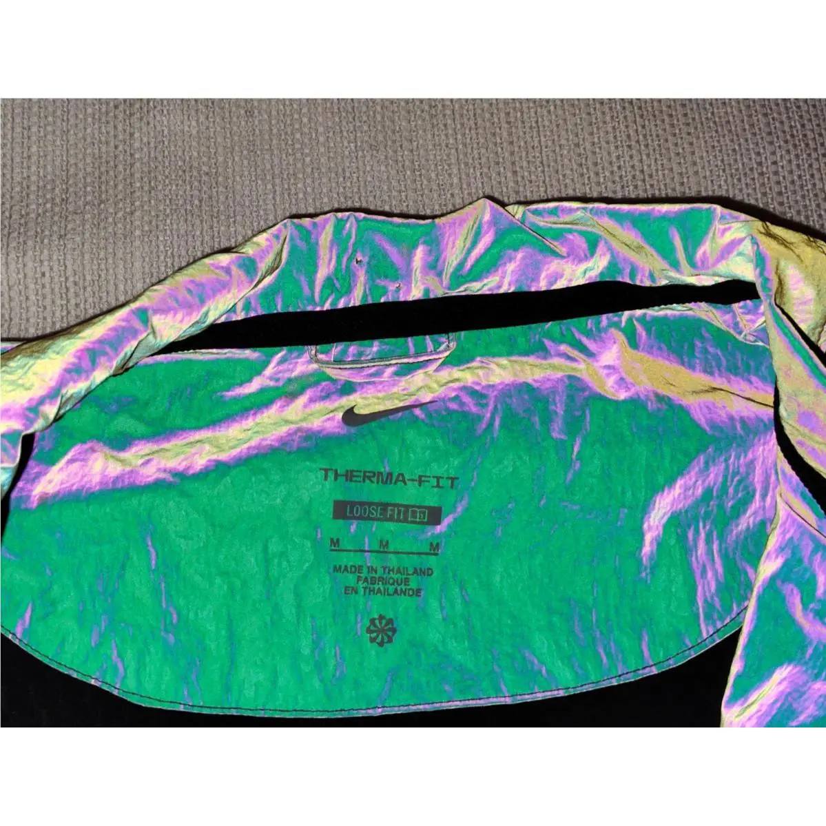 Nike clothing - Multicolor (UPC: 197601355124) 4