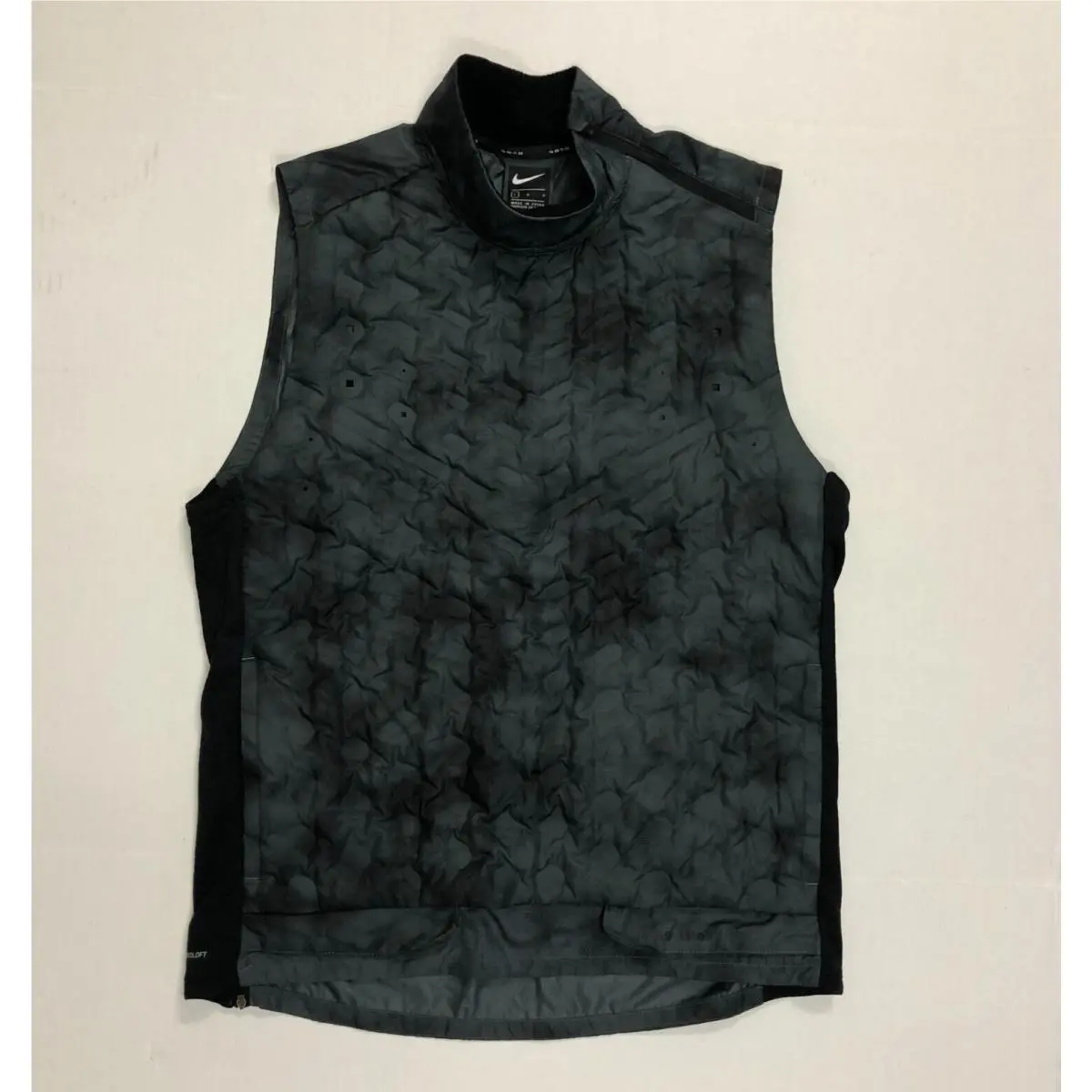 Nike clothing - Nike AeroLoft - AeroLoft - BV5699021 - Black (UPC: 193146087544) 2